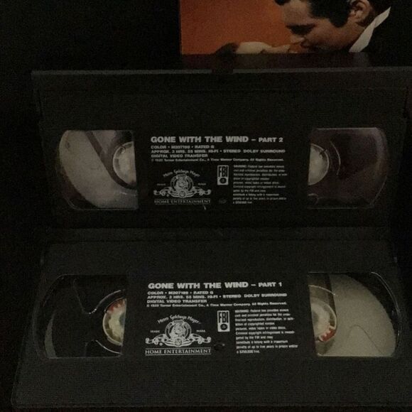 Gone with the wind on 2 VHS Tapes - Picture 4 of 6